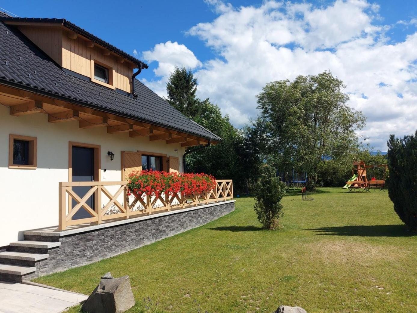Chalupy Tri Grose Vlasky Besenova Exterior photo